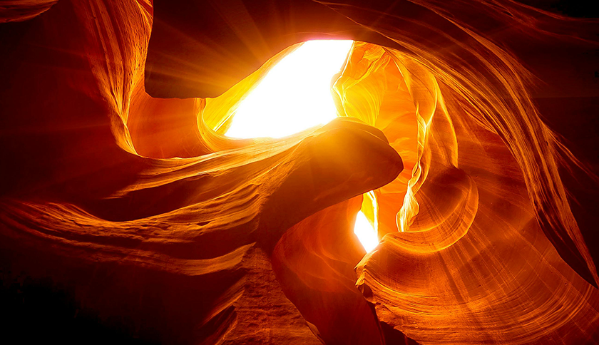 凯发天生一触即发制药盛装参展2024西鼎会，共绘健康产业新蓝图！